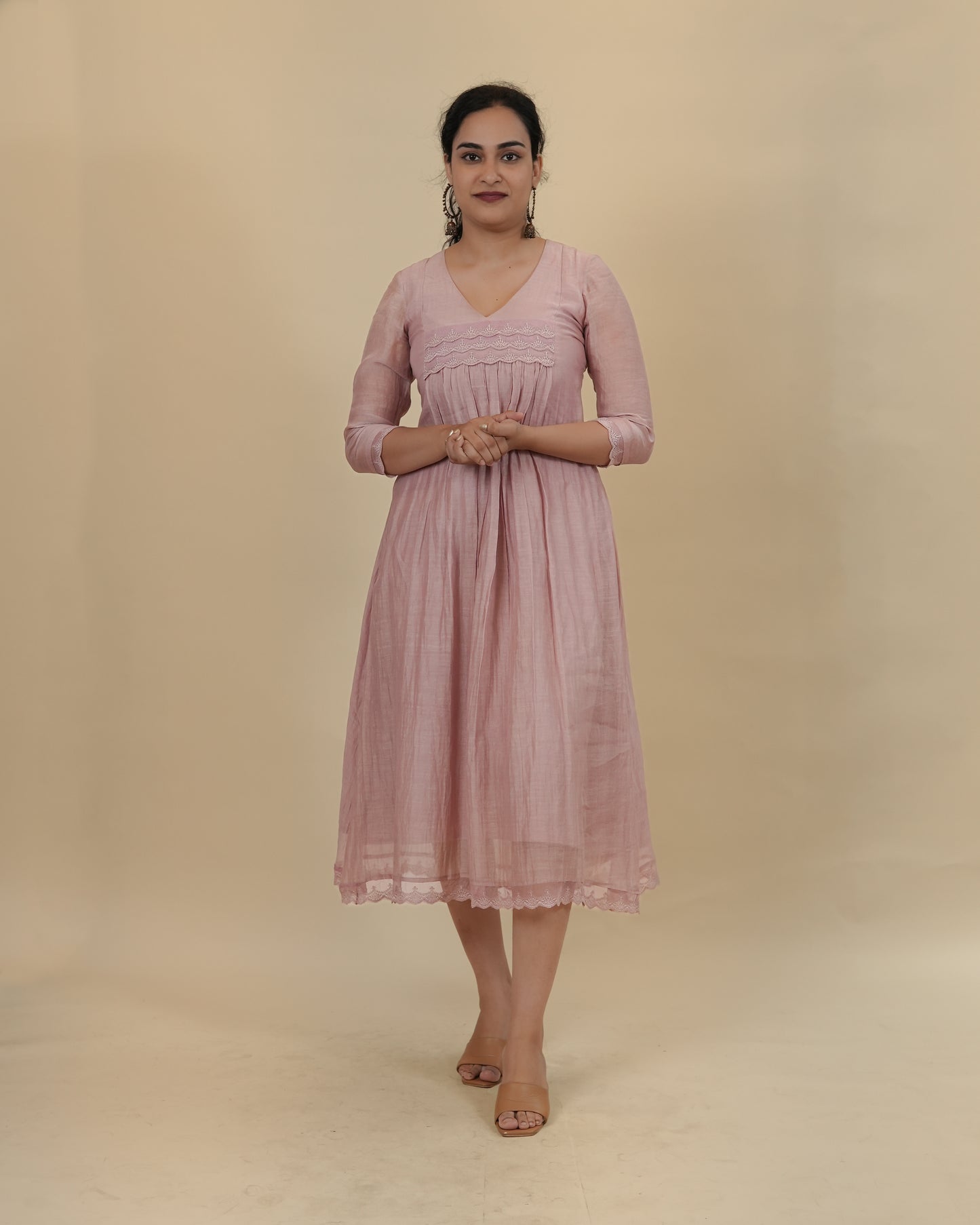 Mauve chanderi dress with lace