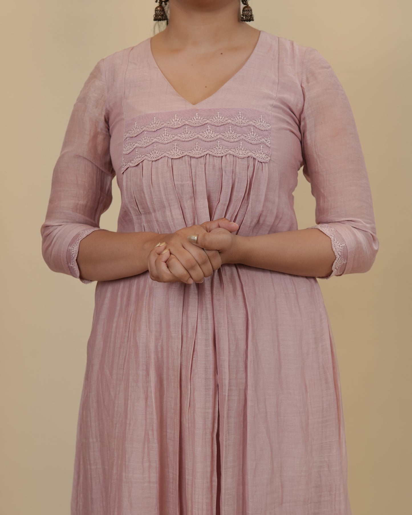 Mauve chanderi dress with lace
