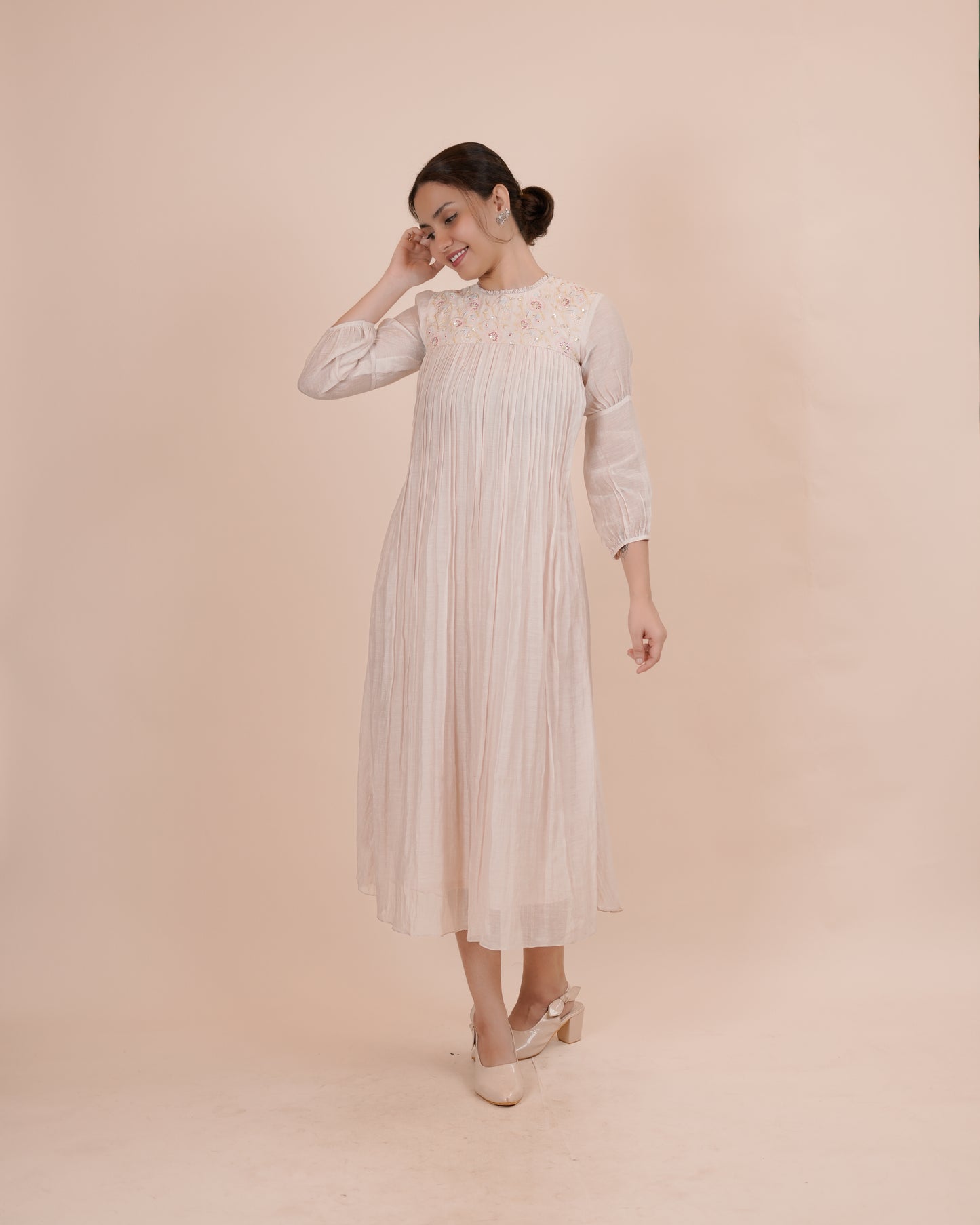 Elegant White Maxi Dress