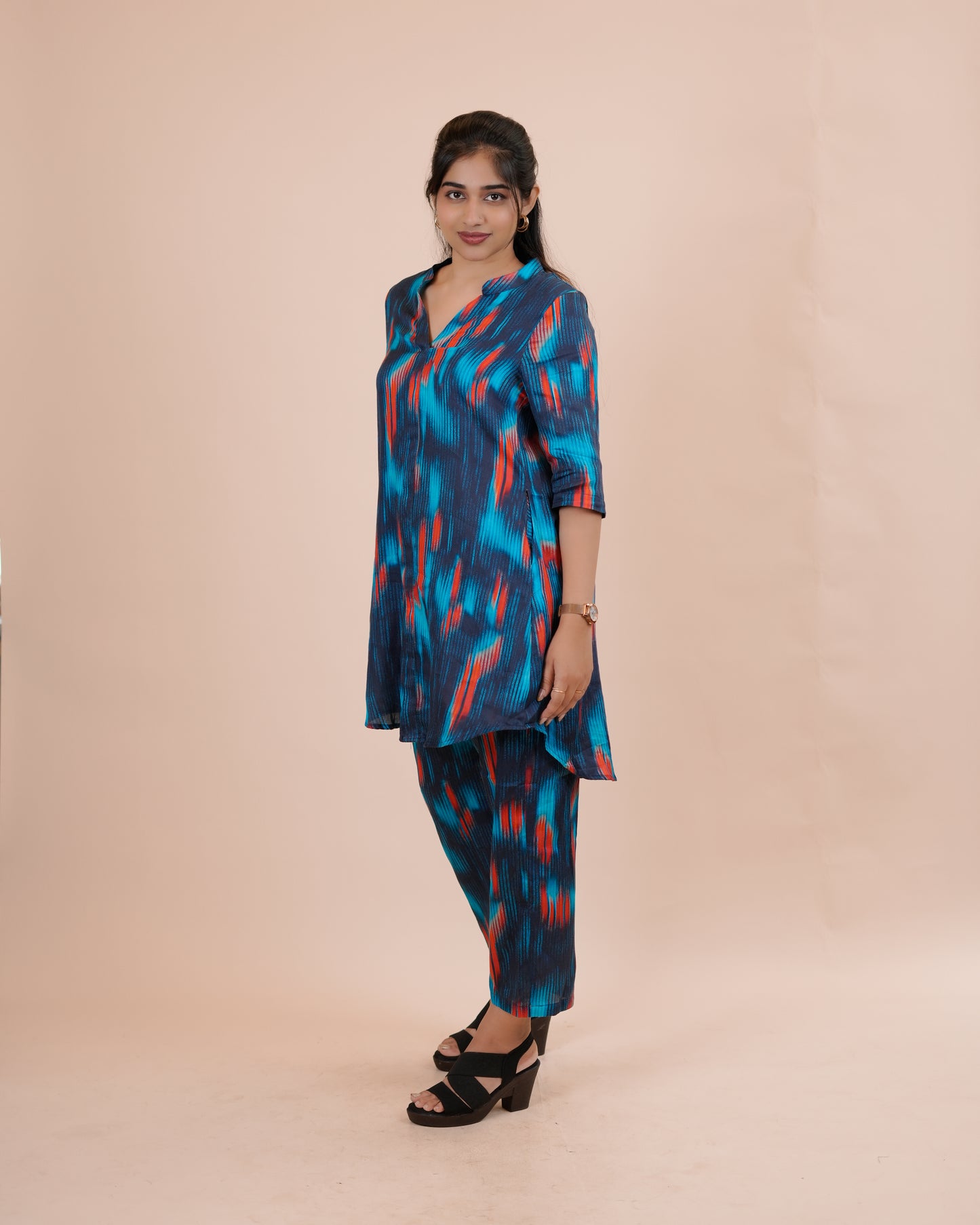 Vibrant Blue Floral Tunic Set