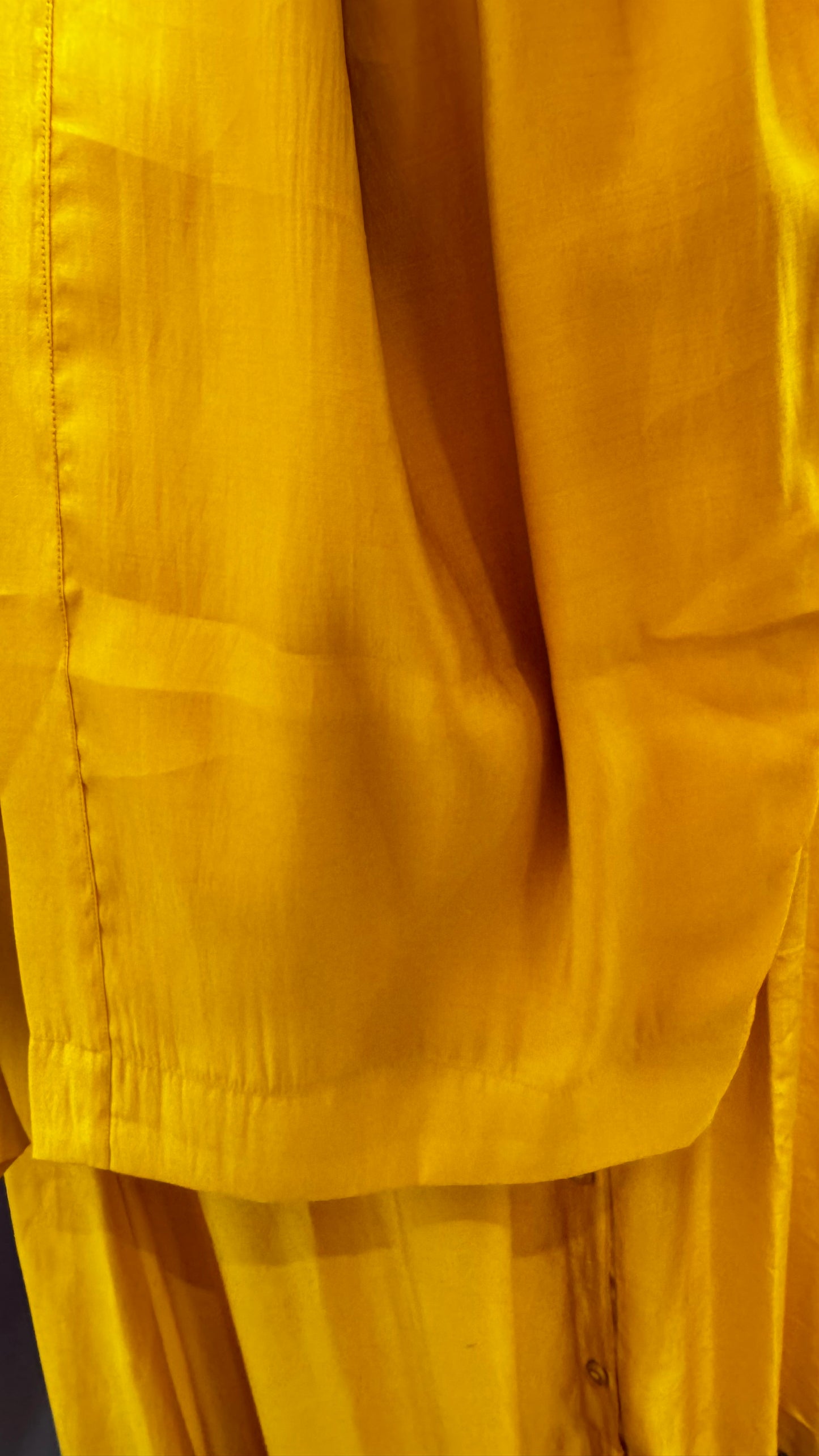 Yellow chanderi coord set with applique work on shoulder Size-XL