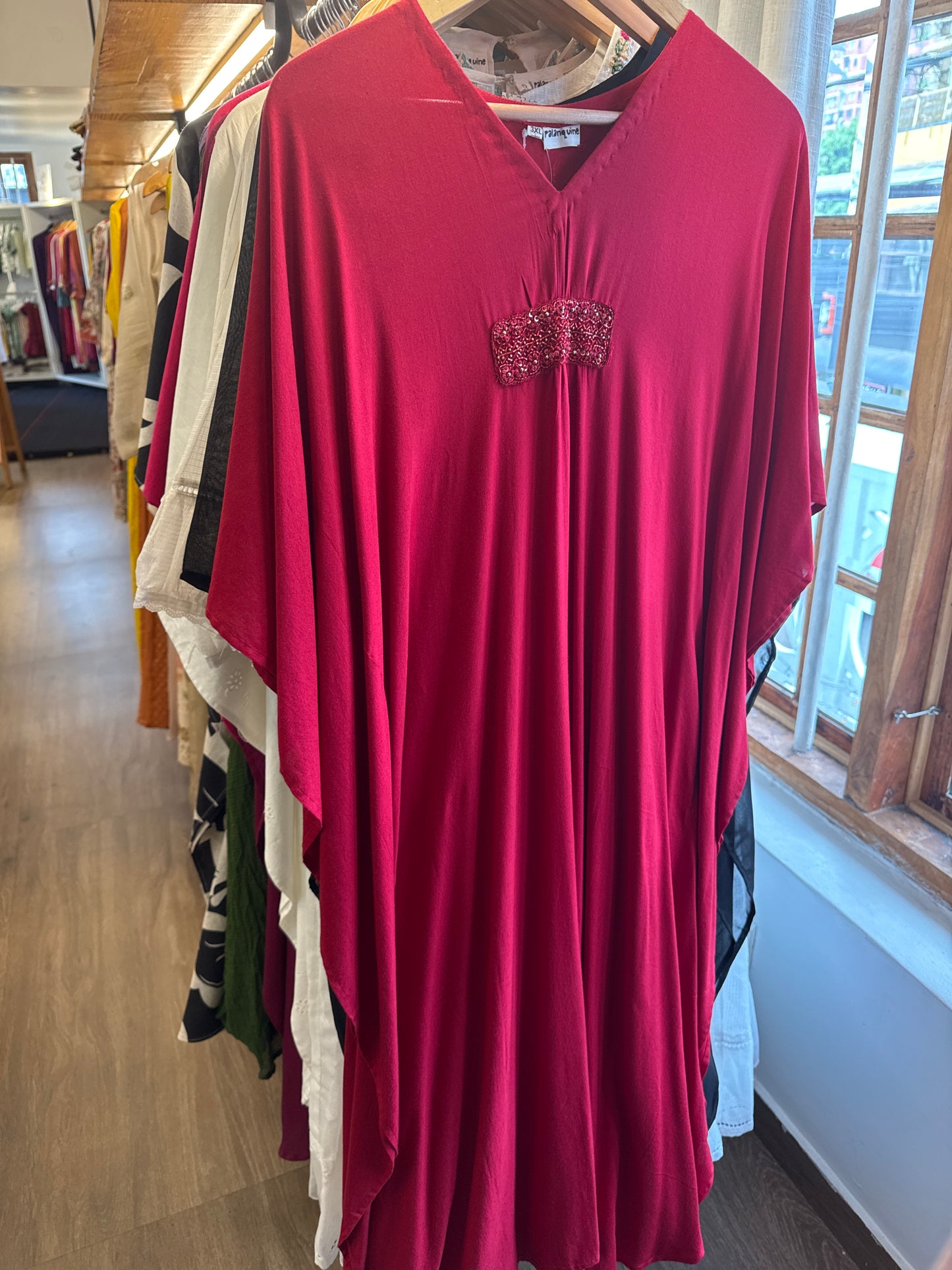 Red kaftan in rayon fabric size 3 XL ready