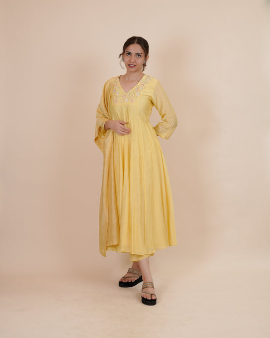 Elegant Yellow Maxi Dress