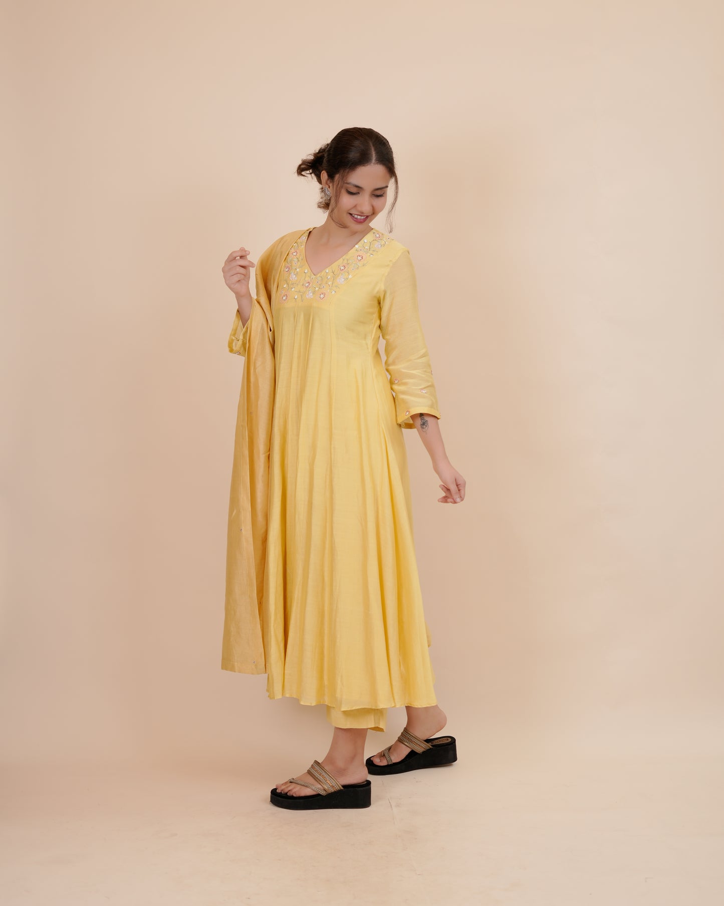 Elegant Yellow Maxi Dress