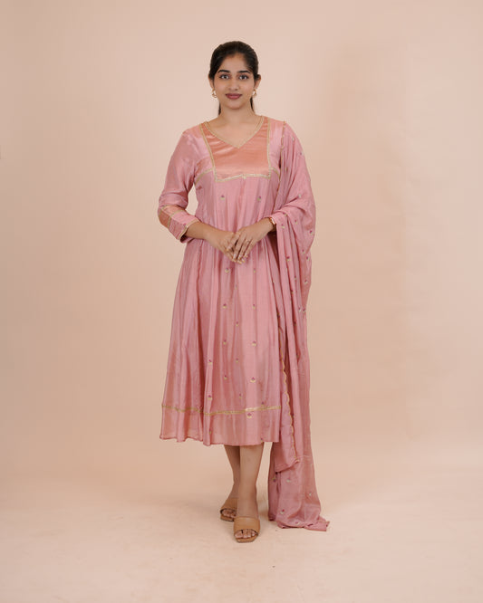 Elegant Pink Ethnic Kurta Set