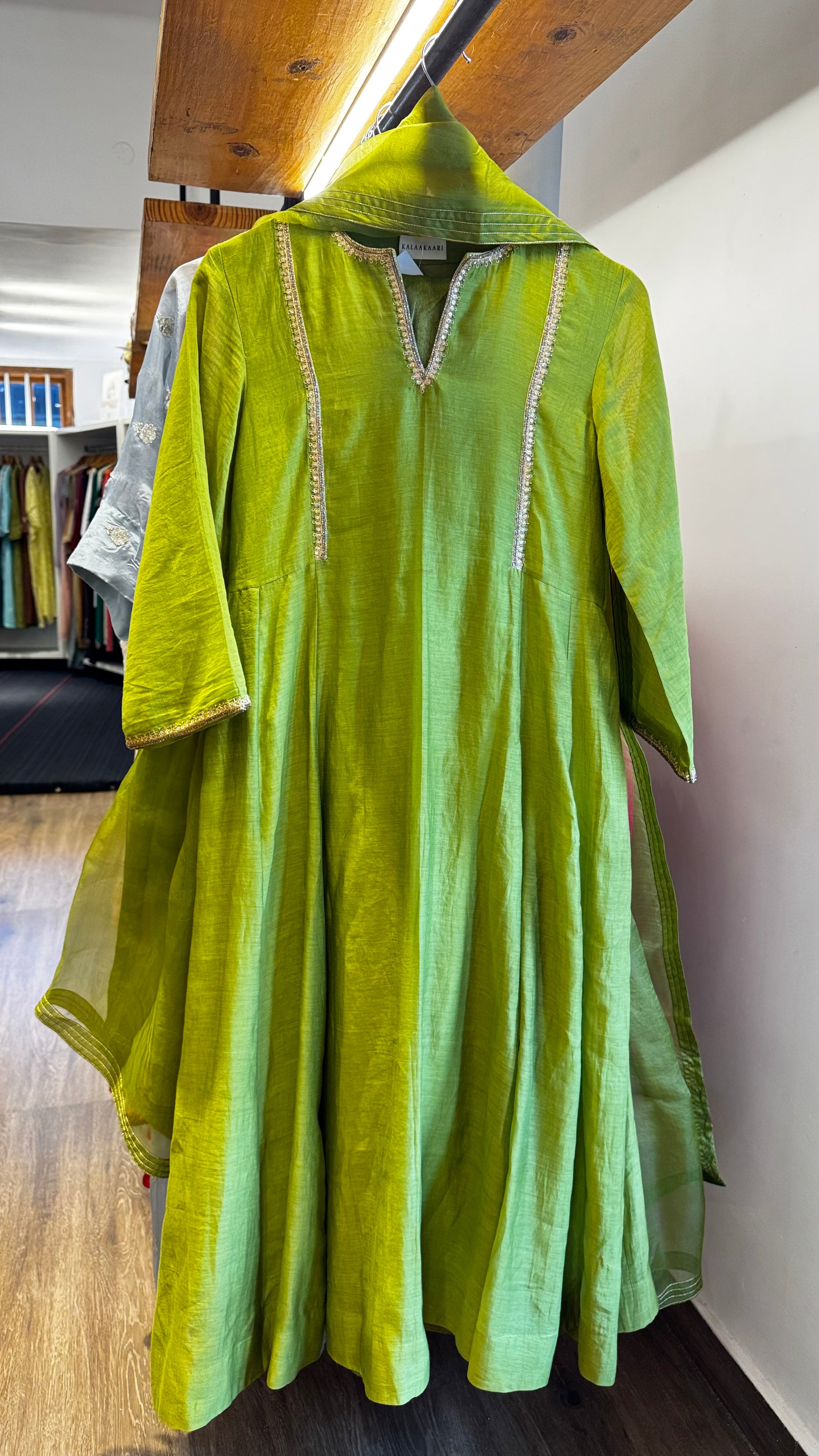 Parrot Green dress and duppatta set – Belair
