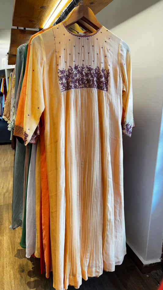 Dark cream colour embroidered yoke with a v neckline size M ₹6165