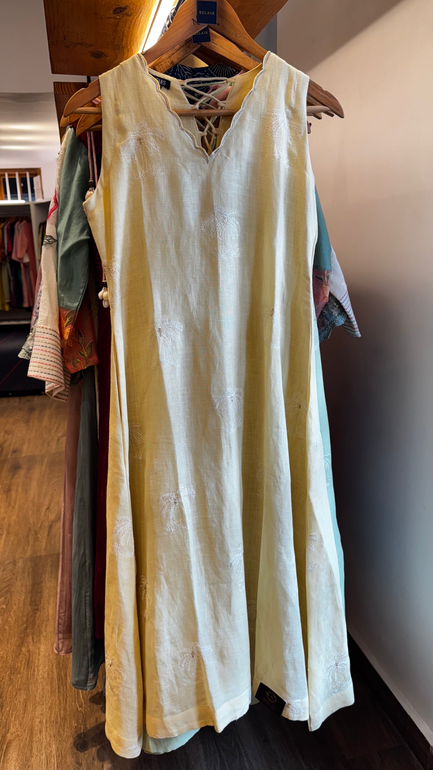 butter yellow sleeveless linen cotton dress size S (36)