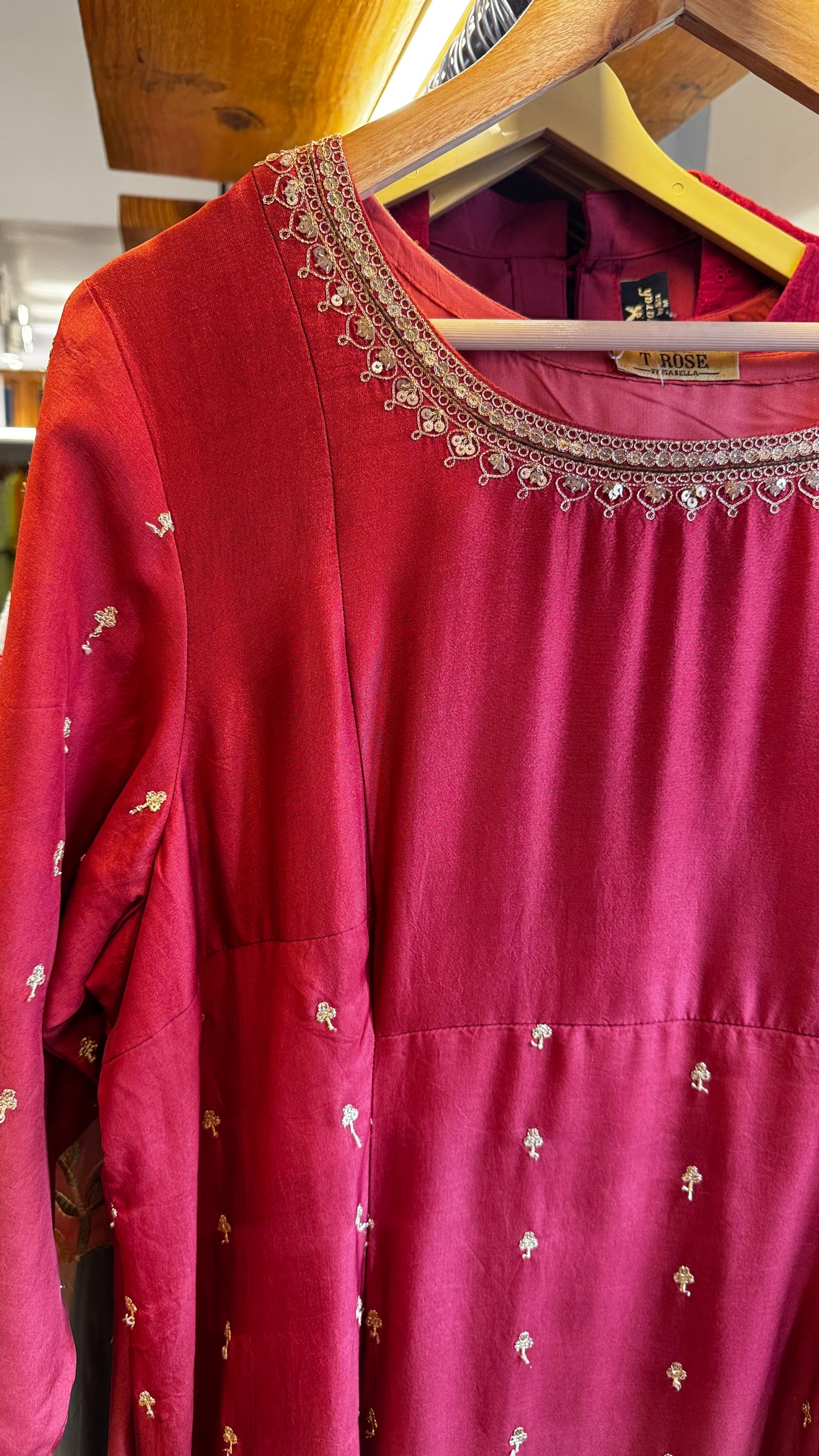 brick orange dress with sequence embroidered,size (44)XXL