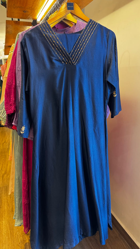 Navy Blue chanderi coord set with V neck and golden work on neck