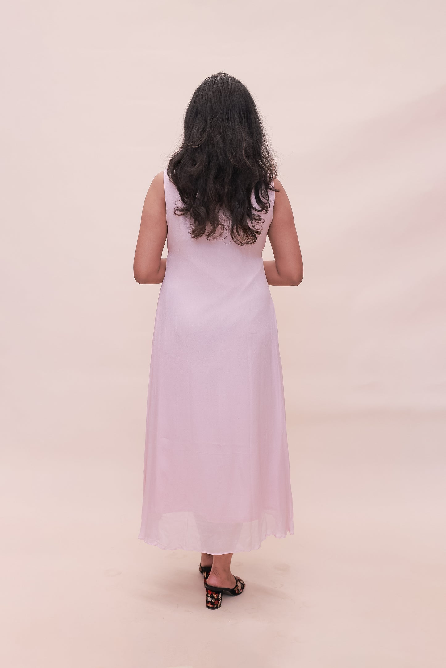 Pastel pink sleeveless crepe georgette dress